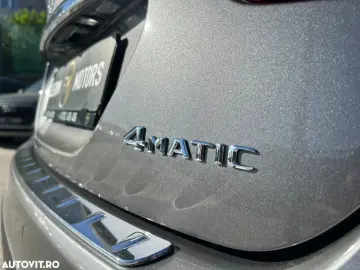 Mercedes-Benz GLA 220