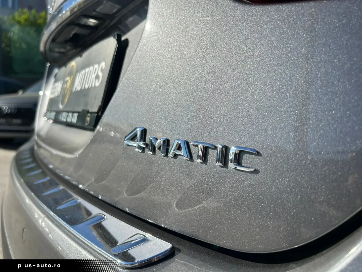 Mercedes-Benz GLA 220