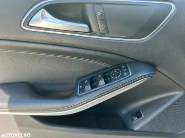 Mercedes-Benz GLA 220