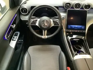 MERCEDES-BENZ GLC 300 e 4M Avantgarde Advanced LED Distronic