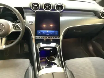 MERCEDES-BENZ GLC 300 e 4M Avantgarde Advanced LED Distronic