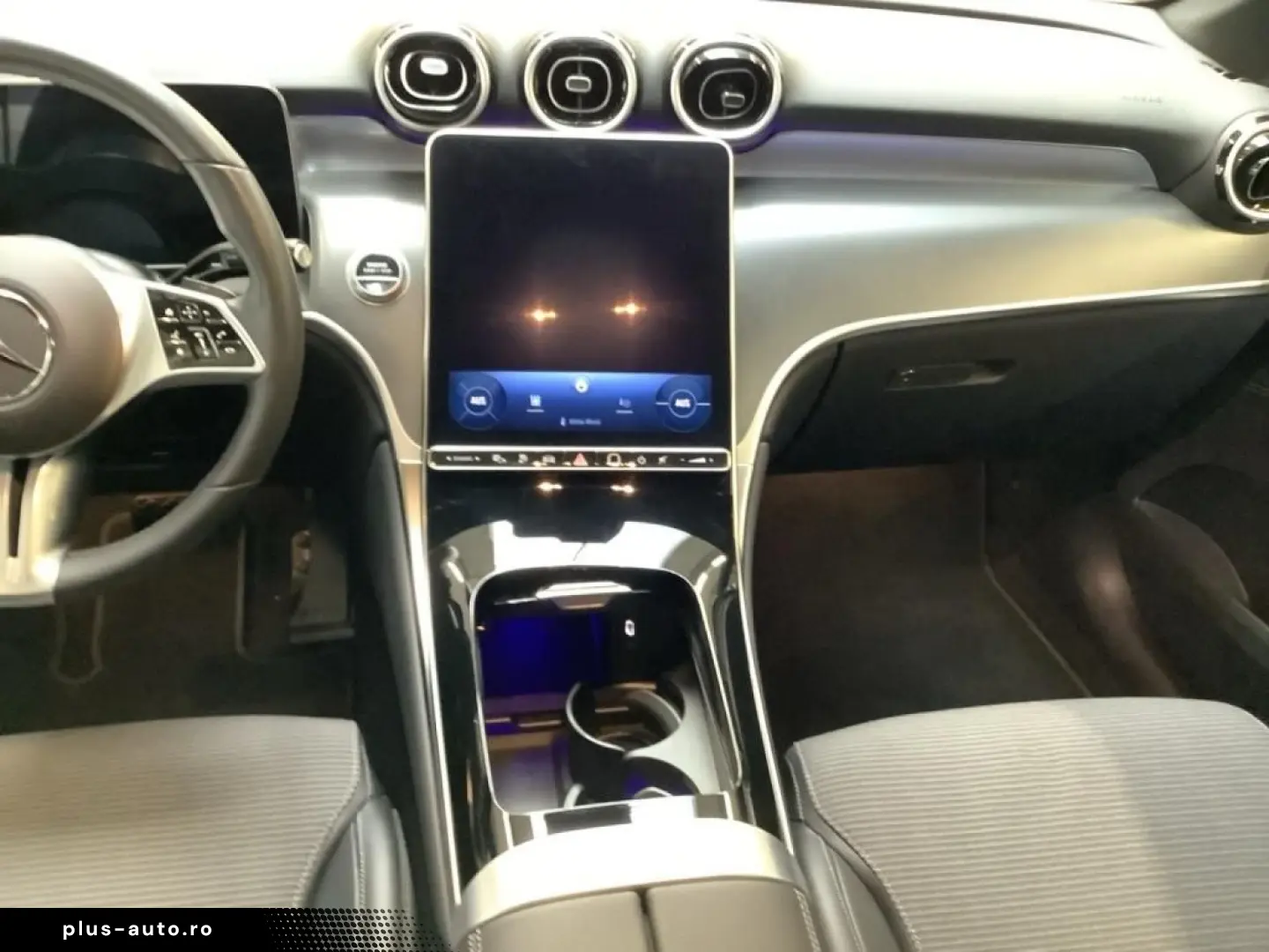 MERCEDES-BENZ GLC 300 e 4M Avantgarde Advanced LED Distronic