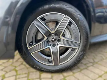 MERCEDES-BENZ GLC 300 d 4M AMG MBUX Distr Kam AHK DI&hellip;