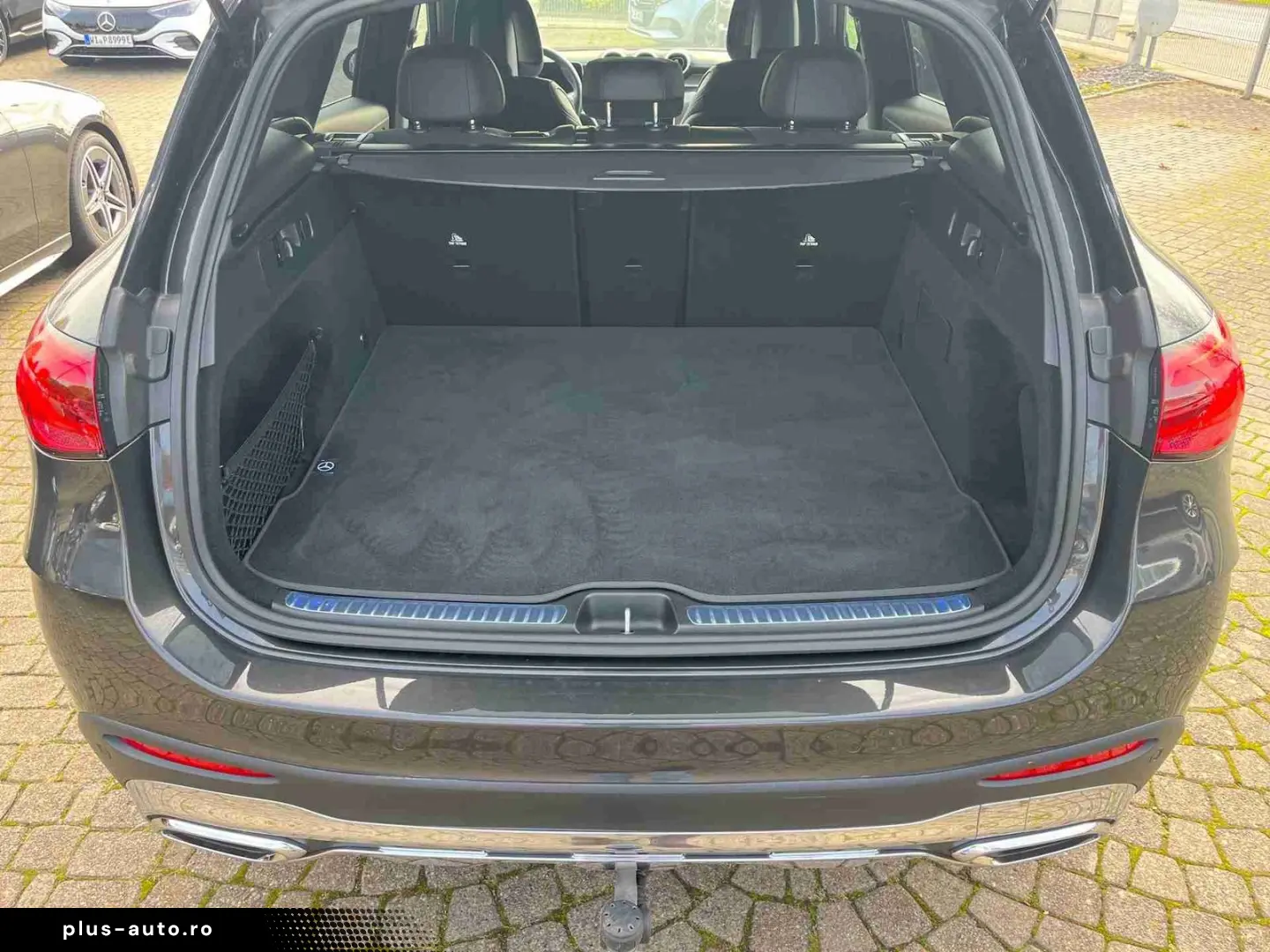 MERCEDES-BENZ GLC 300 d 4M AMG MBUX Distr Kam AHK DI&hellip;