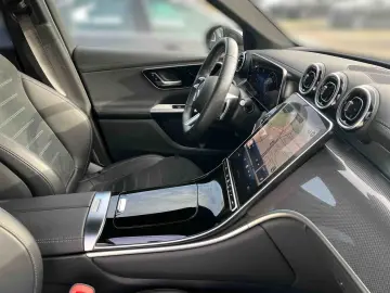 MERCEDES-BENZ GLC 300 d 4M AMG MBUX Distr Kam AHK DI&hellip;