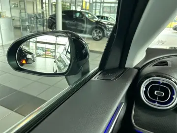 MERCEDES-BENZ GLC 300 de 4M Avantgarde 9G LED Memory&hellip;