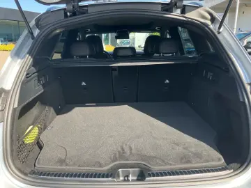 MERCEDES-BENZ GLC 300 e 4MATIC AMG NIGHT DIGITAL 360  DISTR.