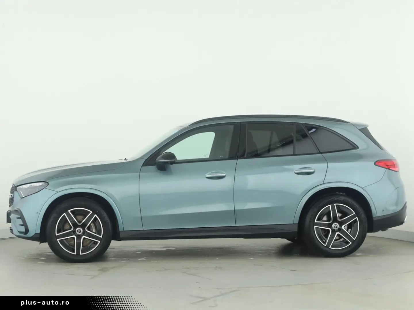 MERCEDES-BENZ GLC 300 d 4M  AMG Premium Dig.Light Memory AHK