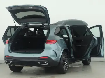 MERCEDES-BENZ GLC 300 d 4M  AMG Premium Dig.Light Memory AHK