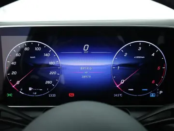 MERCEDES-BENZ GLC 300 d 4M  AMG Premium Dig.Light Memory AHK