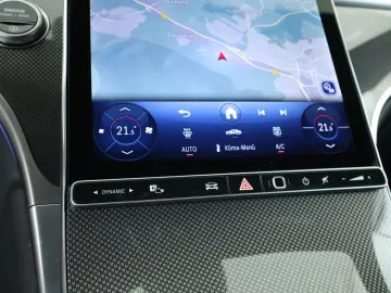 MERCEDES-BENZ GLC 300 d 4M  AMG Premium Dig.Light Memory AHK