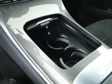 MERCEDES-BENZ GLC 300 d 4M  AMG Premium Dig.Light Memory AHK