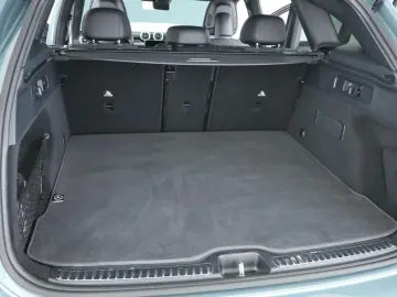 MERCEDES-BENZ GLC 300 d 4M  AMG Premium Dig.Light Memory AHK