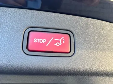 MERCEDES-BENZ GLC 300 e 4M Avantgarde 360 -Kamera Di&hellip;