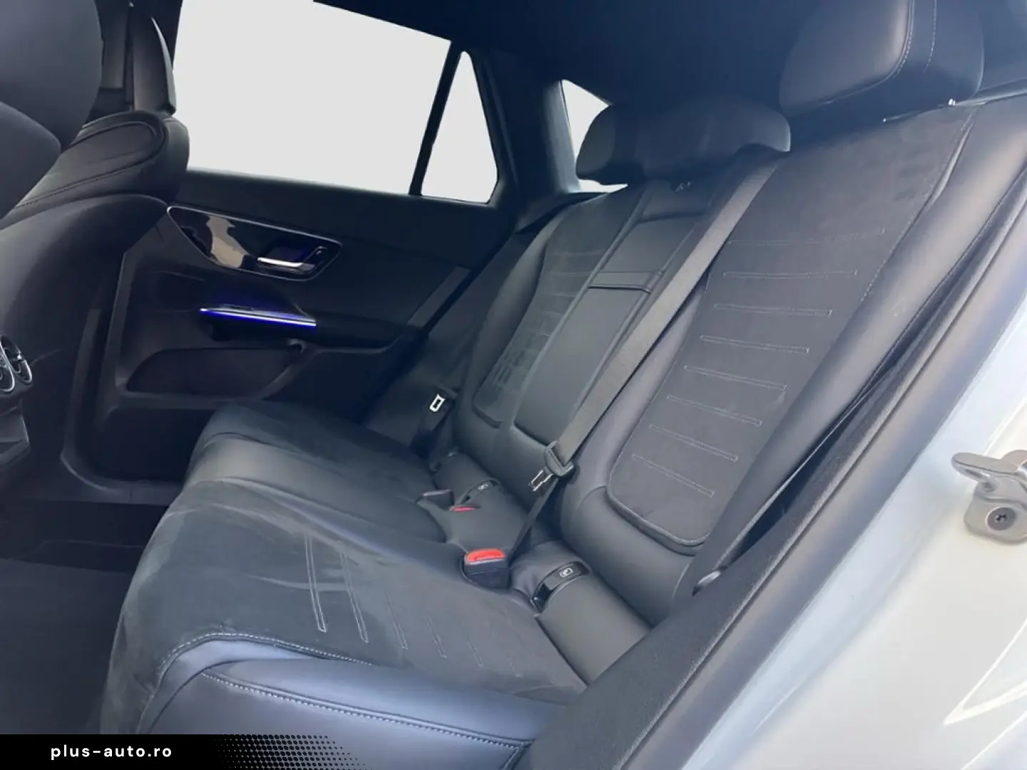 MERCEDES-BENZ GLC 300 d 4M AMG NIGHT AHK MEMORY LED KAMERA