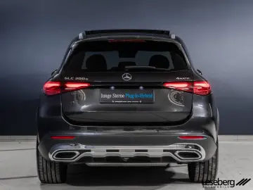 MERCEDES-BENZ GLC 300 e 4M Avantgarde DIG.LIGHT Pano AHK 360