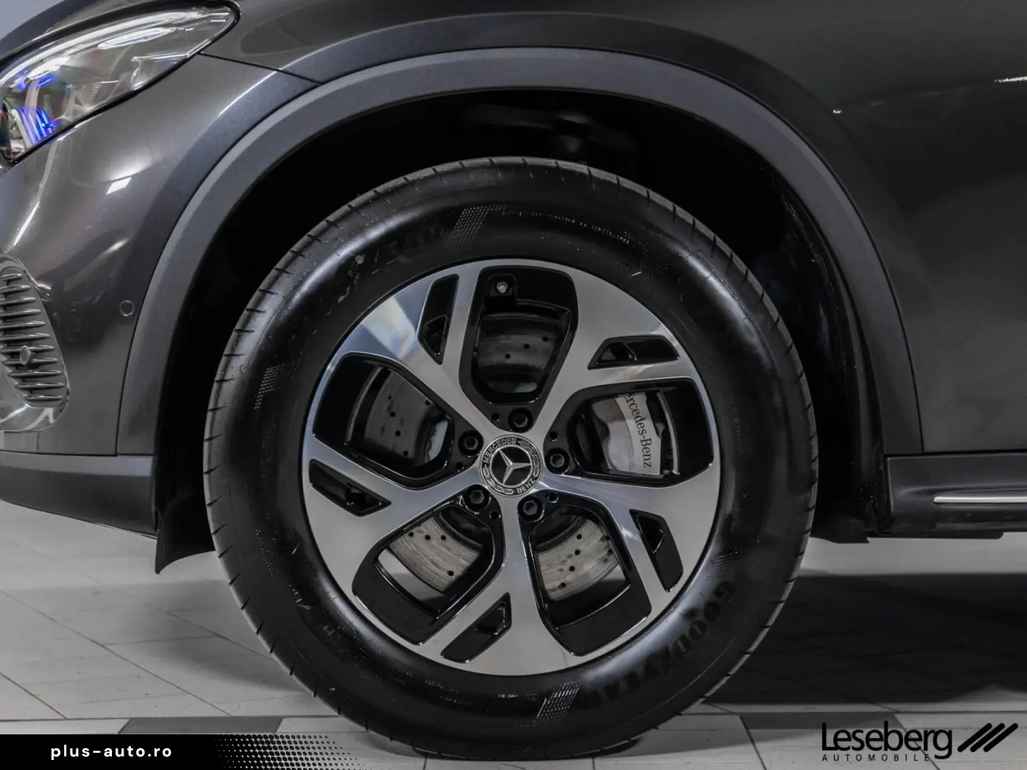 MERCEDES-BENZ GLC 300 e 4M Avantgarde DIG.LIGHT Pano AHK 360