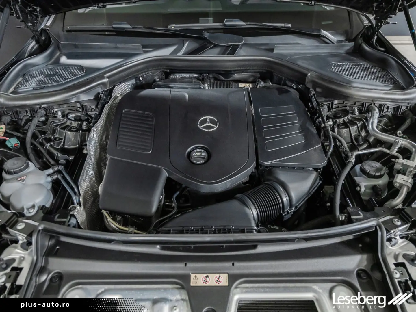 MERCEDES-BENZ GLC 300 e 4M Avantgarde DIG.LIGHT Pano AHK 360