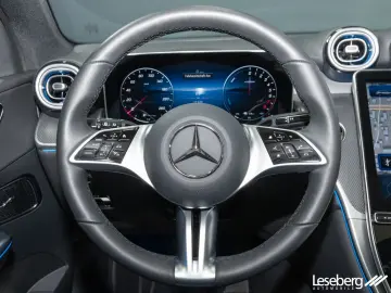 MERCEDES-BENZ GLC 300 e 4M Avantgarde DIG.LIGHT Pano AHK 360