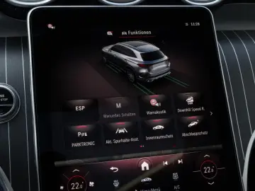 MERCEDES-BENZ GLC 300 e 4M AMG LED Pano AHK Burm3D 360 Night