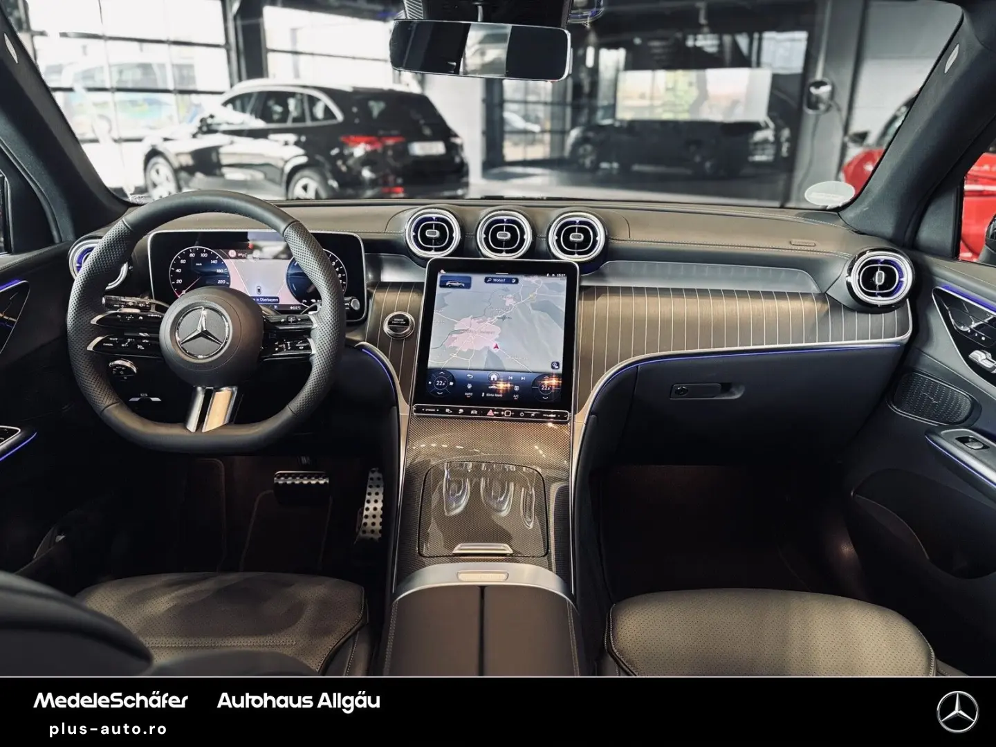 MERCEDES-BENZ GLC 300 e 4M AMG DigLight 360  AHK Pan&hellip;