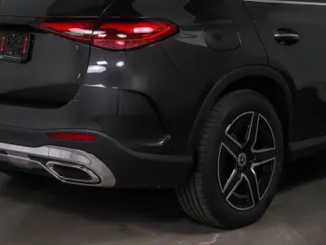 MERCEDES-BENZ GLC 300 4M AMG Plus Airmatic AHK Distr&hellip;