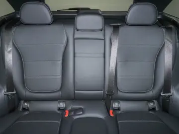 MERCEDES-BENZ GLC 300 4M AMG Plus Airmatic AHK Distr&hellip;