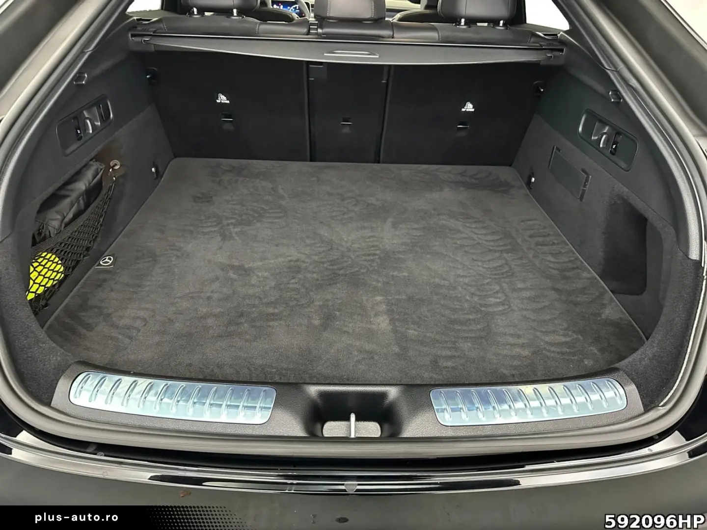 MERCEDES-BENZ GLC 300 d 4M Coupé AMG  Pano AHK Night Memory