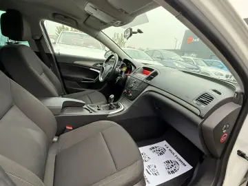 Opel Insignia 2.0 CDTI Design Edition