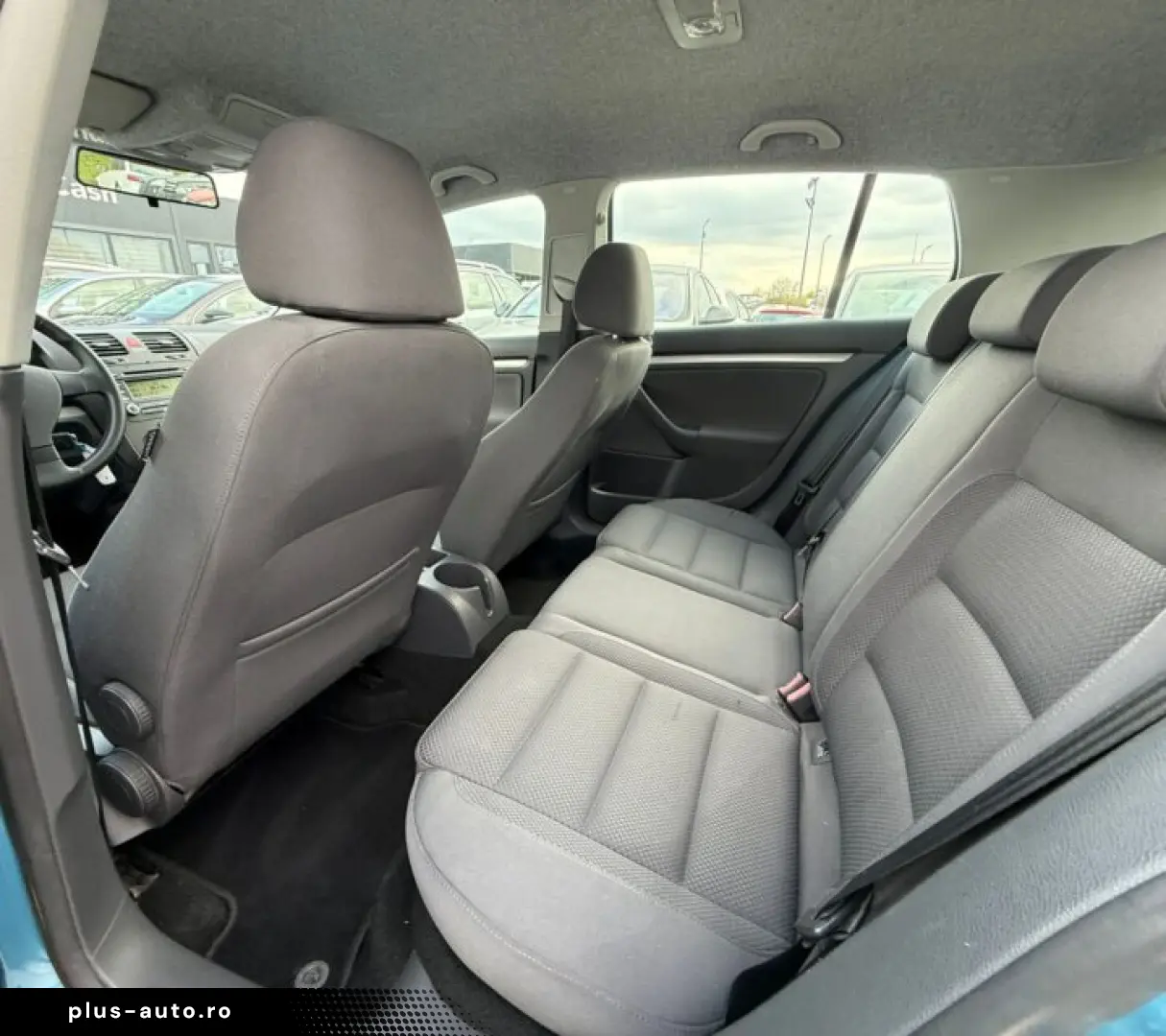 Volkswagen Golf V 1.6 Sportline