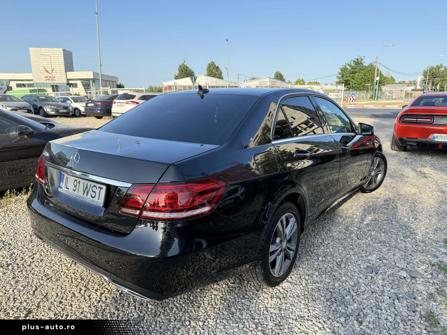 6000E avans și 5000e în 3 luni