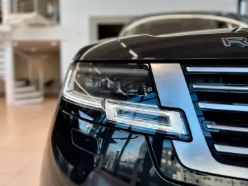 LAND ROVER Range Rover SV FULL Option 22 Zoll Meridian Sign