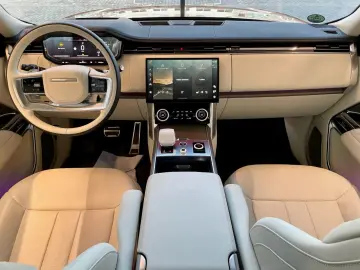 LAND ROVER Range Rover SV FULL Option 22 Zoll Meridian Sign