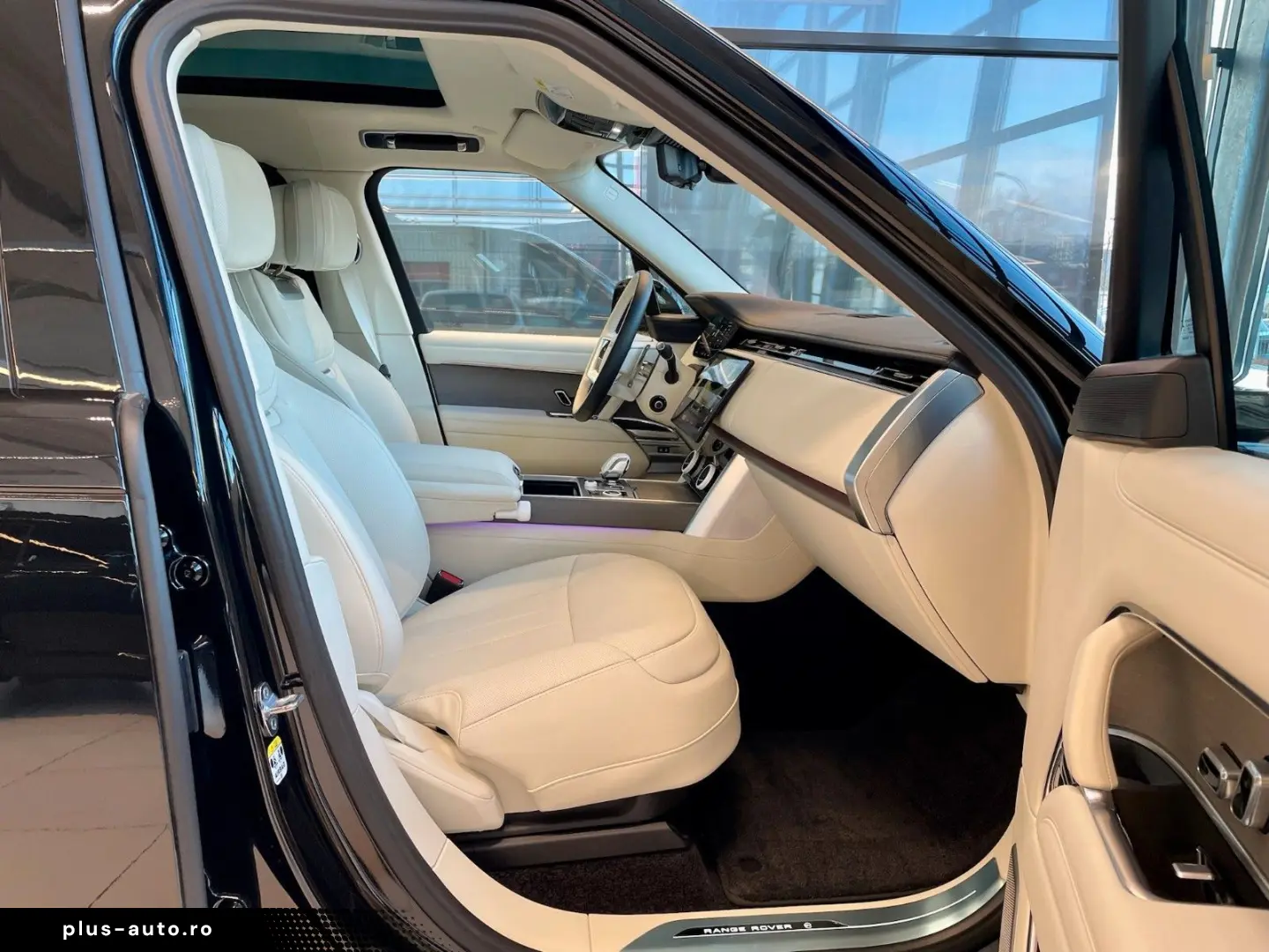 LAND ROVER Range Rover SV FULL Option 22 Zoll Meridian Sign