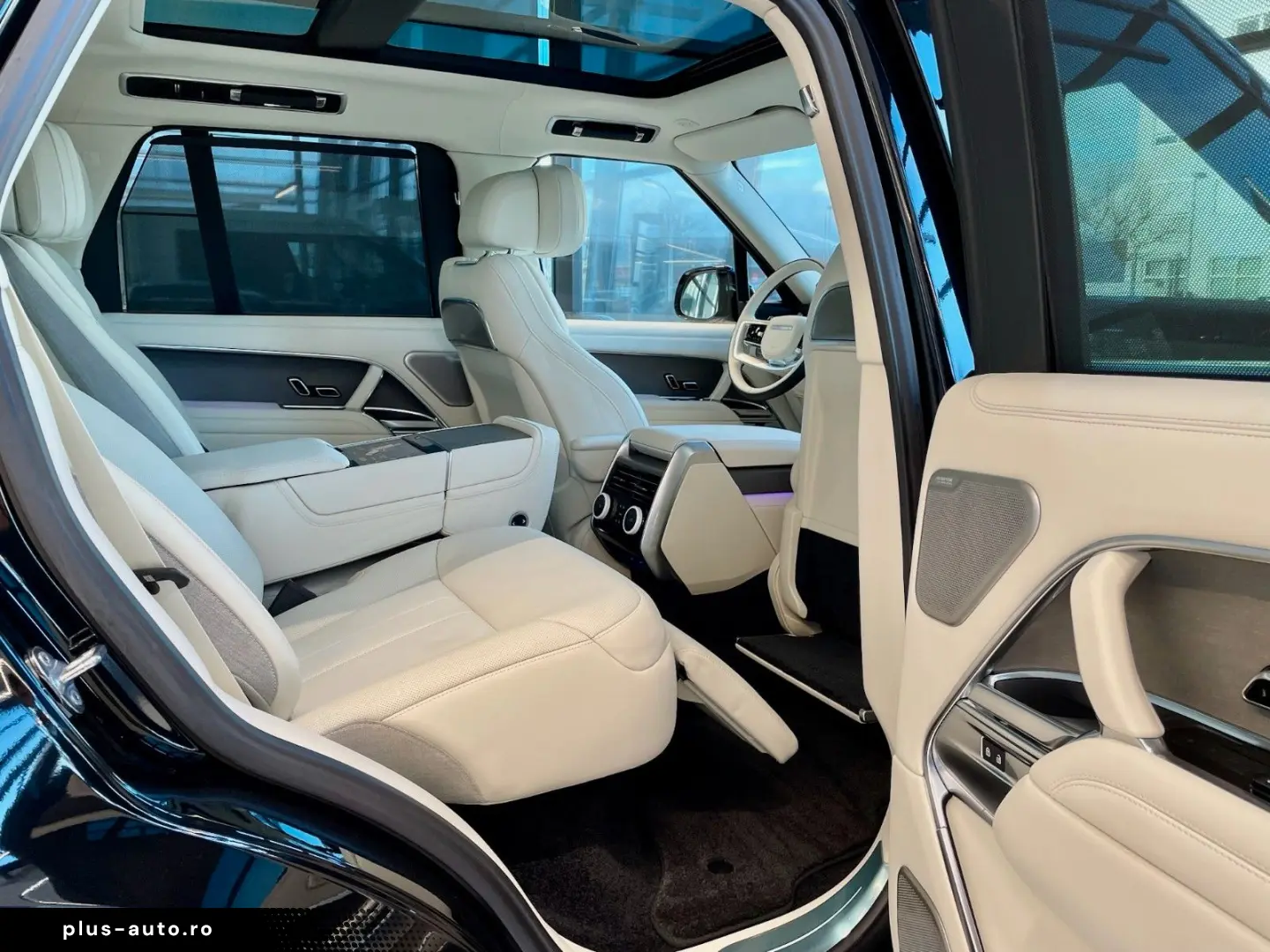 LAND ROVER Range Rover SV FULL Option 22 Zoll Meridian Sign