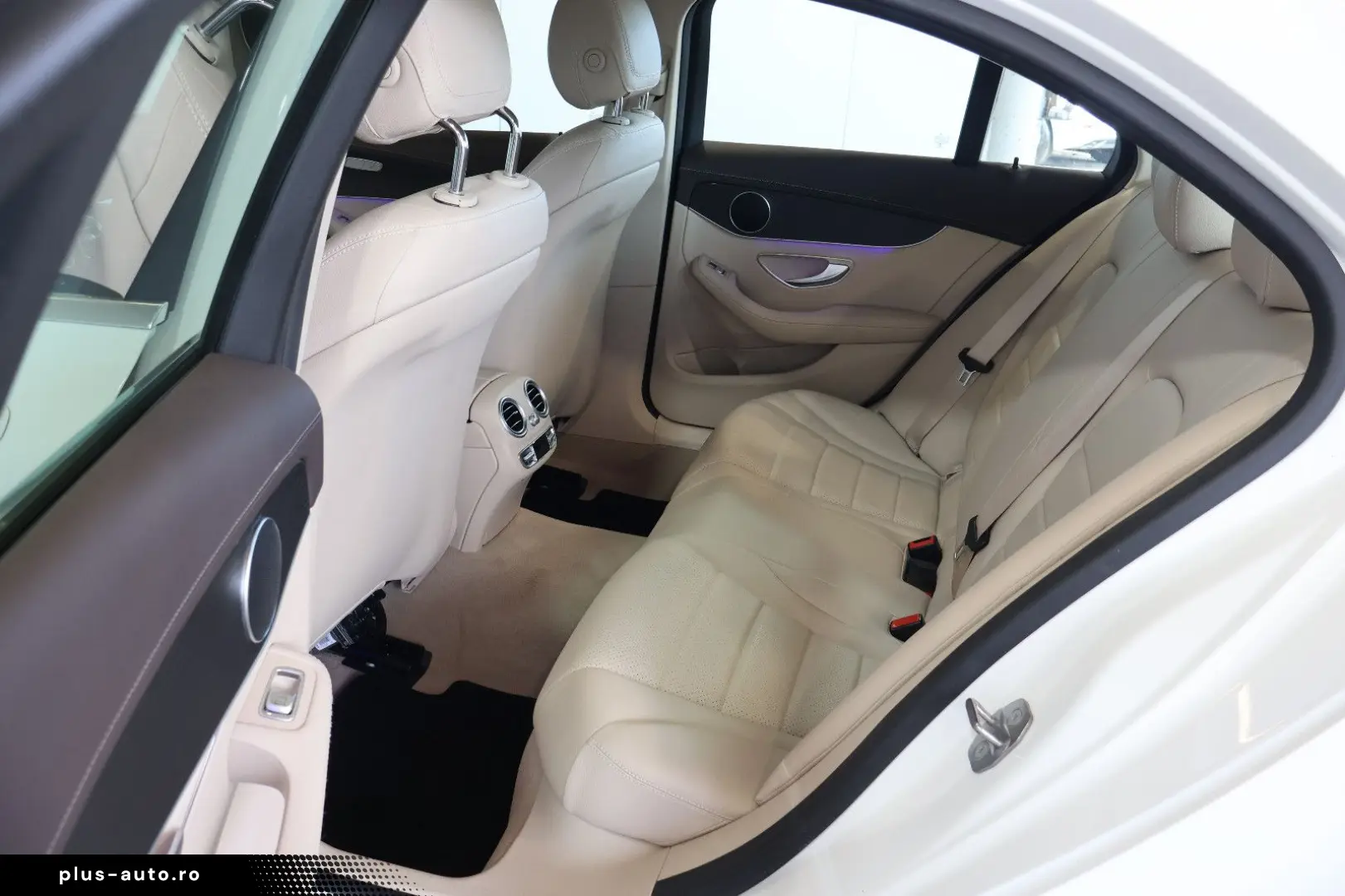 MERCEDES-BENZ C 220 d Avantgarde WIDE MULTIBEAM KAM LED AHK