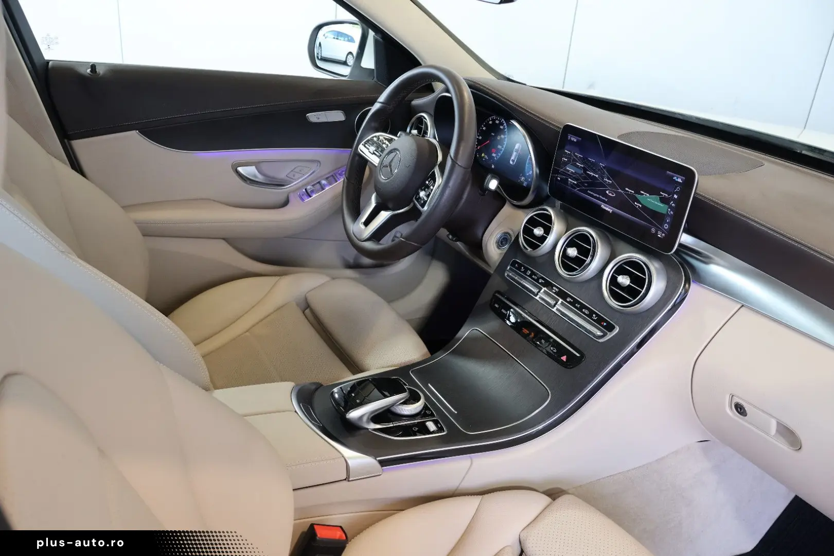 MERCEDES-BENZ C 220 d Avantgarde WIDE MULTIBEAM KAM LED AHK