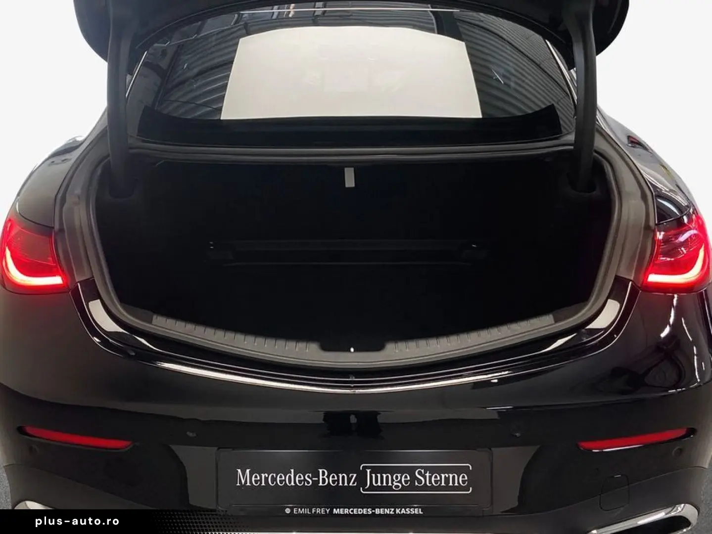 MERCEDES-BENZ CLE 200 AMG Advanced Winter PANO Leder&hellip;