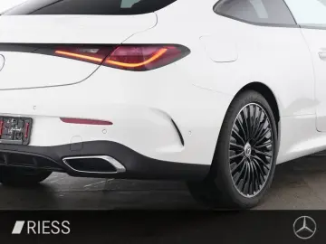 MERCEDES-BENZ CLE 200 AMG Sport Night LED Pano W-Pak&hellip;