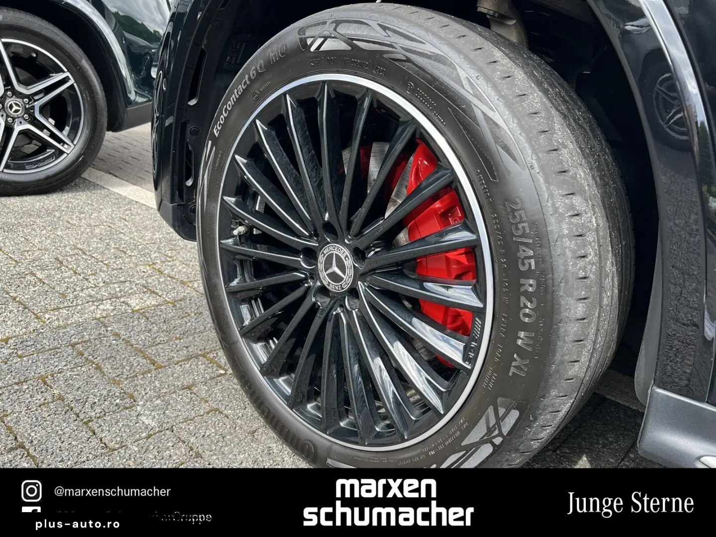 MERCEDES-BENZ GLC 300 de 4M AMG Pano Night Burm3D 36&hellip;