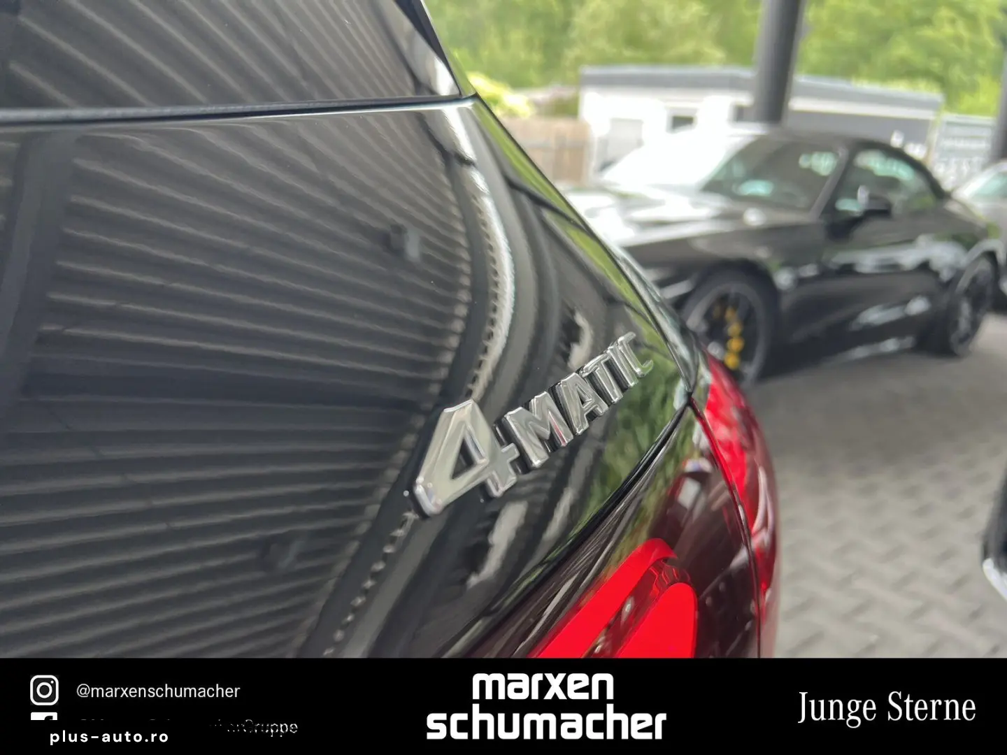 MERCEDES-BENZ GLC 300 de 4M AMG Pano Night Burm3D 36&hellip;