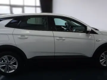 OPEL GRANDLAND X 1.2 Turbo 130CP Enjoy