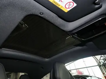 MERCEDES-BENZ CLE 200 Coupé AMG PANORAMA TOTWINKEL MEMORY 19