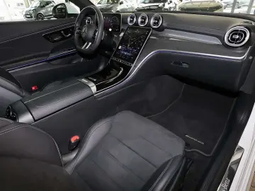 MERCEDES-BENZ CLE 200 Coupé AMG PANORAMA TOTWINKEL MEMORY 19