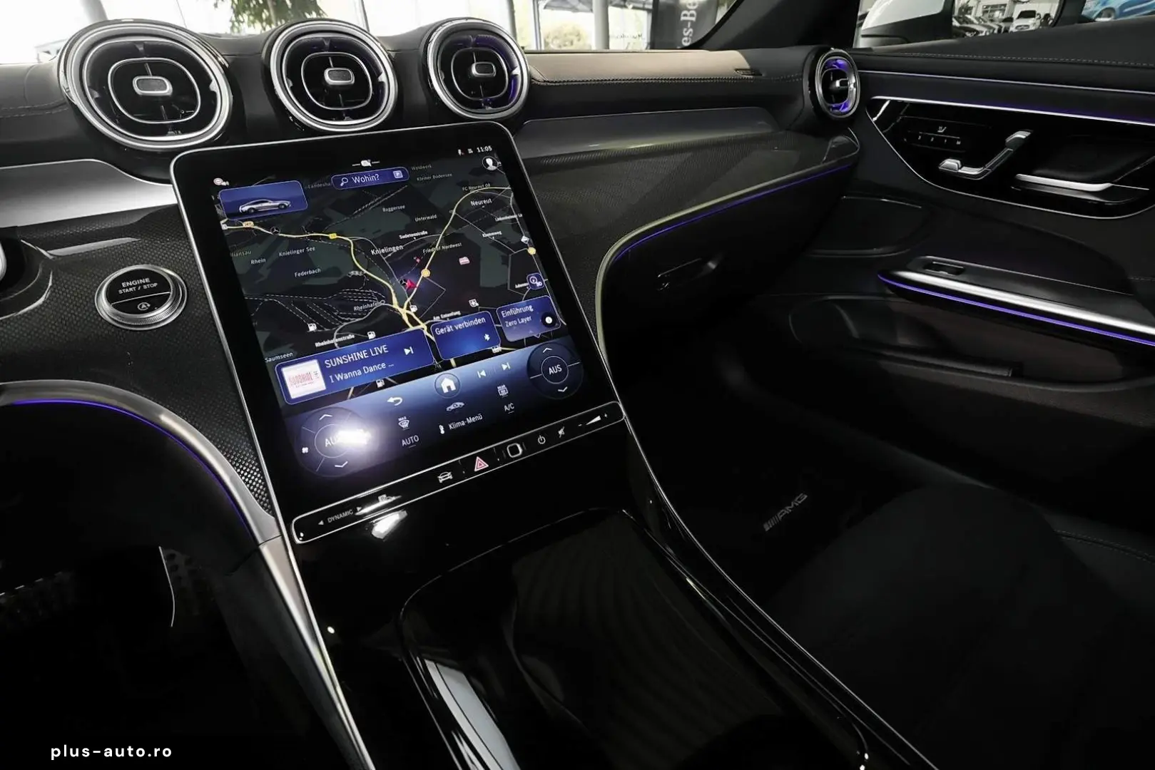 MERCEDES-BENZ CLE 200 Coupé AMG PANORAMA TOTWINKEL MEMORY 19