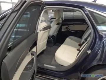 AUDI A8 50 TDI HUD DynamikAllradl Sitzbel AHK HDMatri