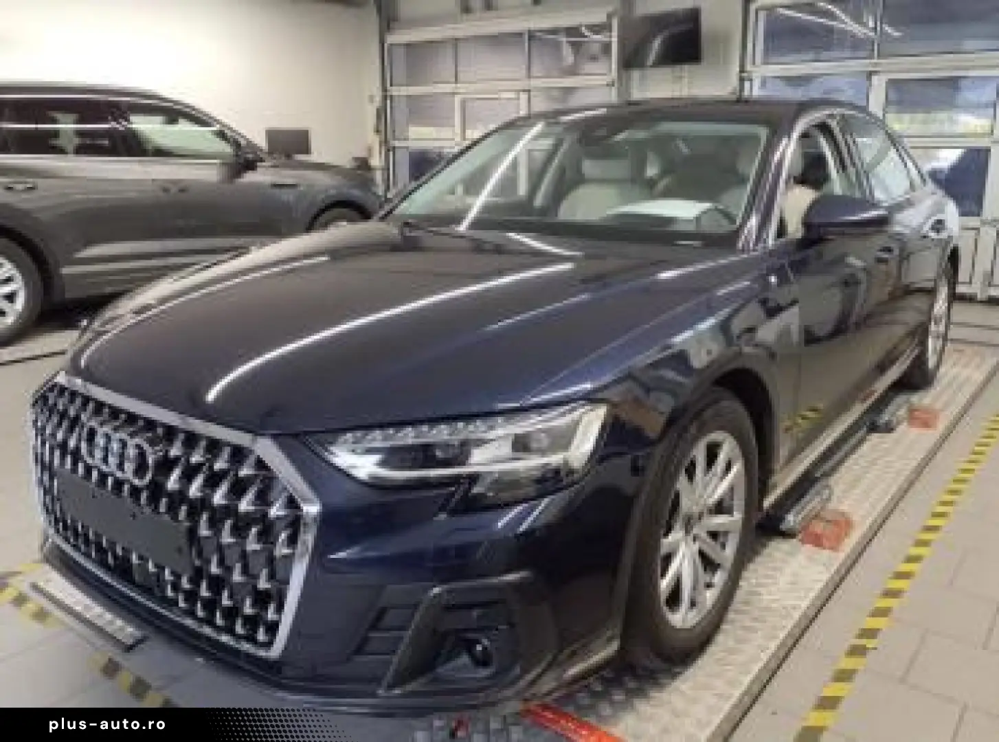 AUDI A8 50 TDI HUD DynamikAllradl Sitzbel AHK HDMatri