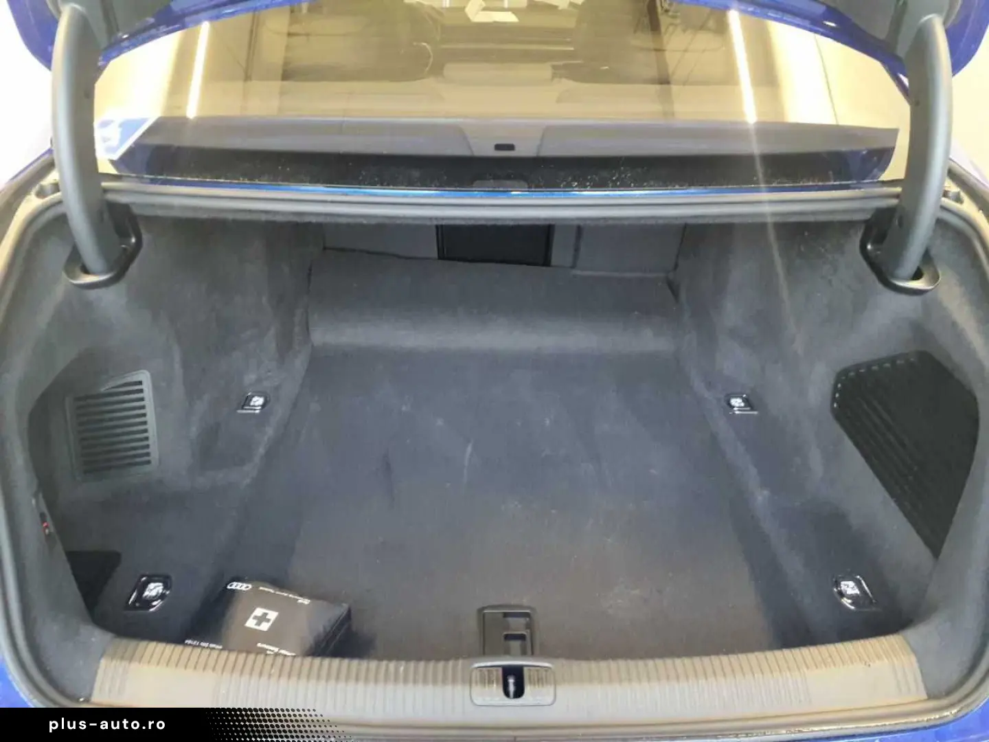 AUDI A8 S line 50 TDI Black Pano B&O HUD AHK HDMatrix