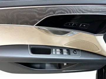 AUDI A8 50 TDI quattro tiptronic MATRIX HEADUP LUFT V