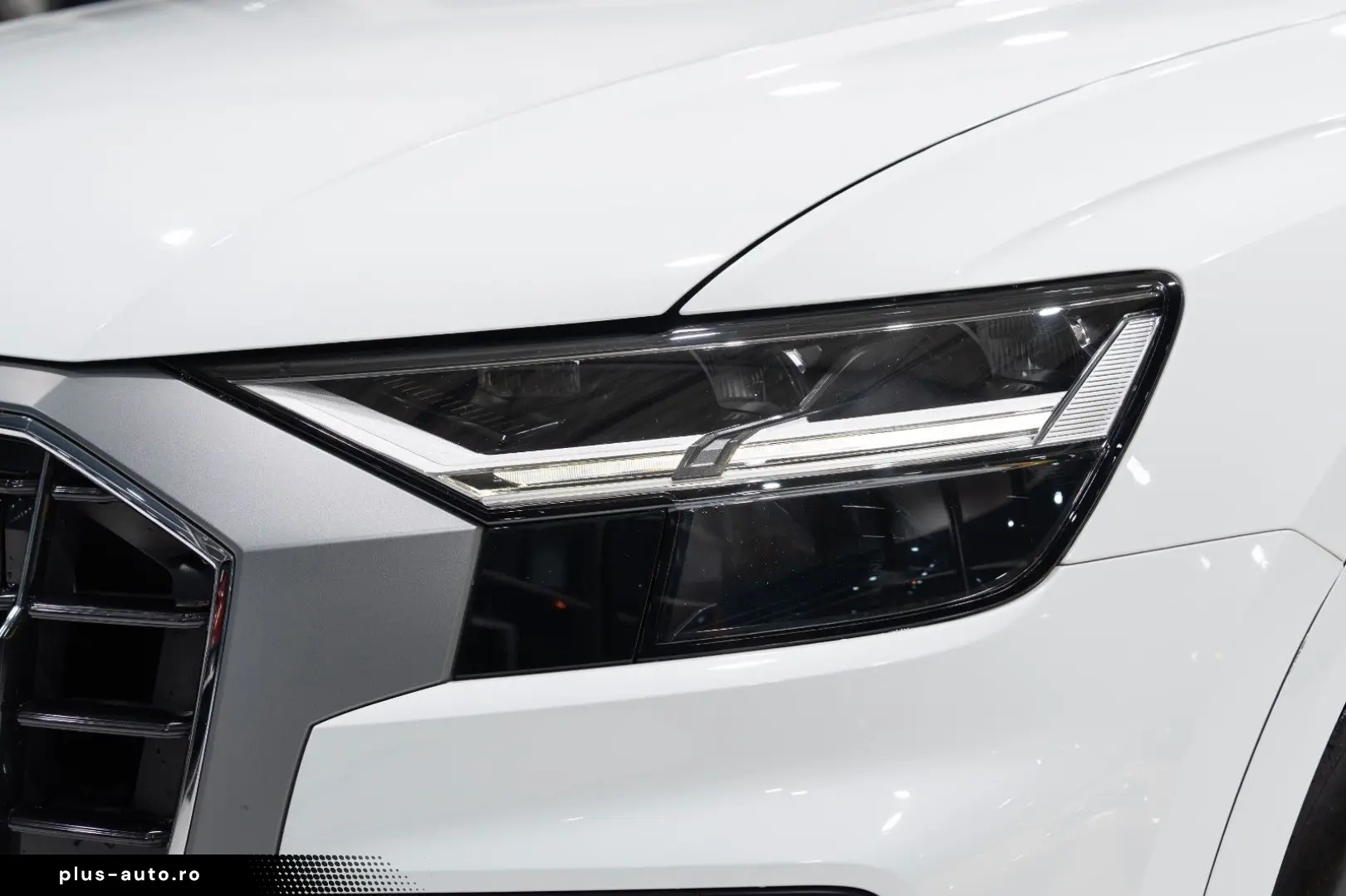 AUDI Q8 TFSI quattro S-LINE LEDER B O HEAD-UP LED 1HD